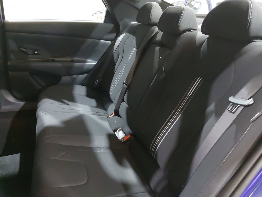 New 2026 Hyundai Elantra SEL Sport image 13