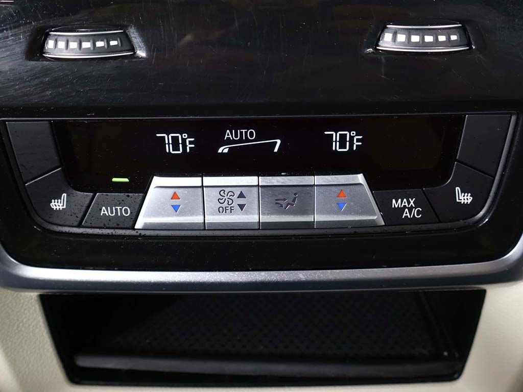 Used 2024 BMW ALPINA XB7 AWD/4WD image 69
