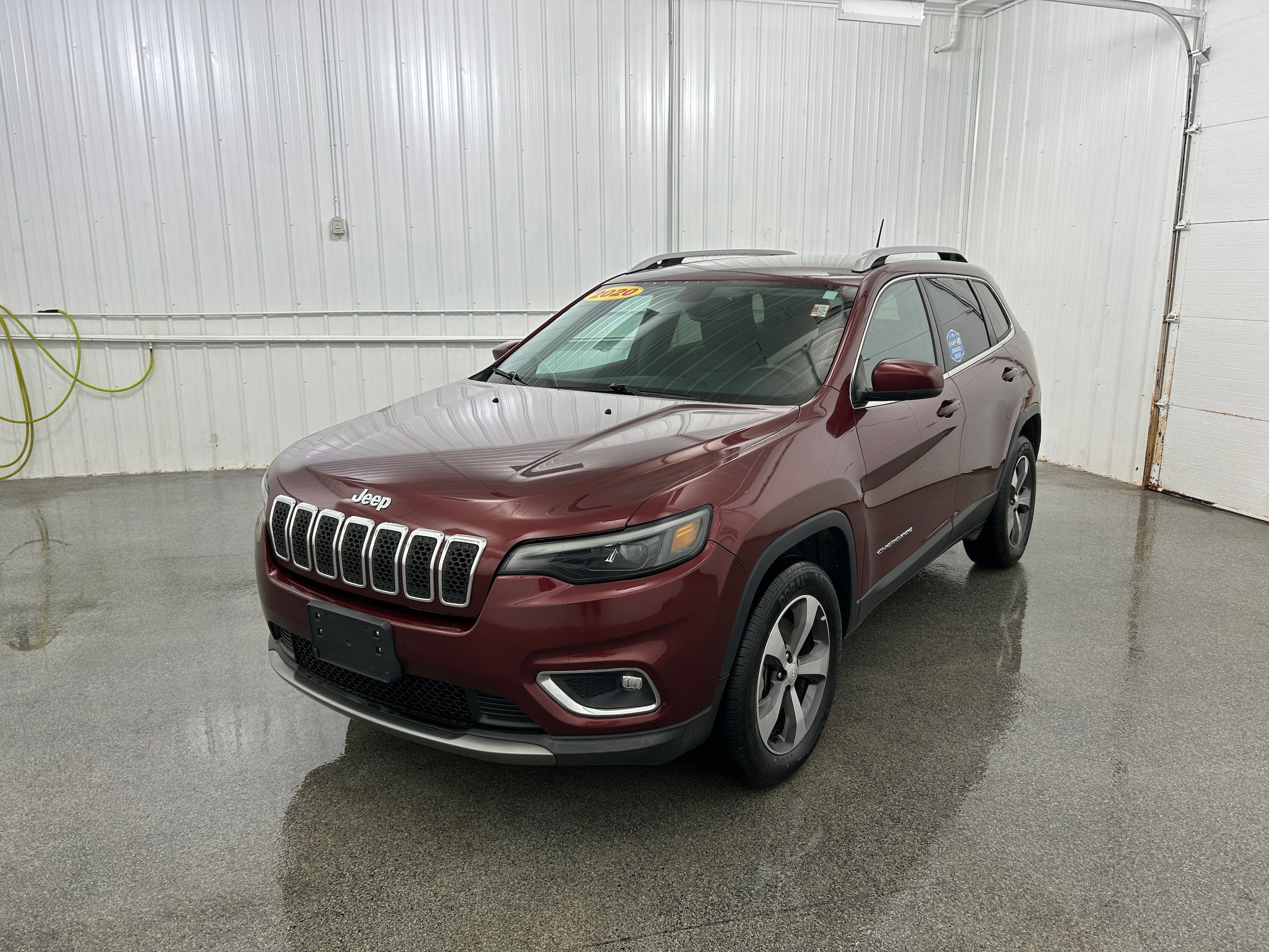 Used 2020 Jeep Cherokee Limited AWD/4WD image 21