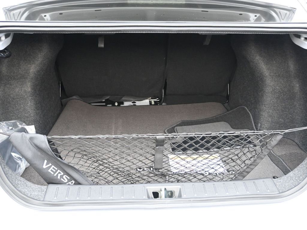 New 2025 Nissan Versa SV w/ Trunk Package FWD image 23