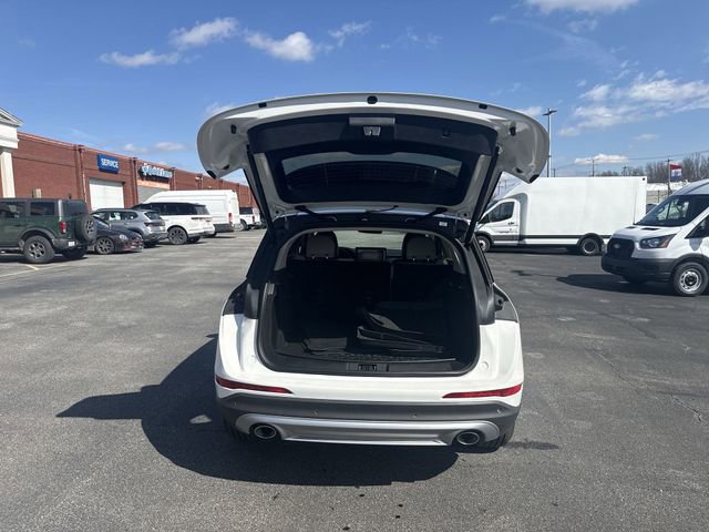 Used 2025 Lincoln Corsair Premiere image 22