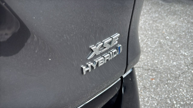 Used 2024 Toyota RAV4 XSE AWD/4WD image 8