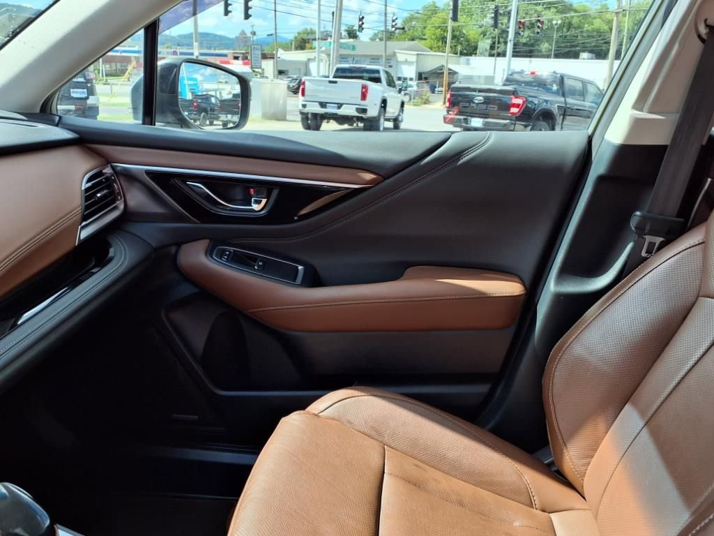 Used 2022 Subaru Outback Touring XT image 29