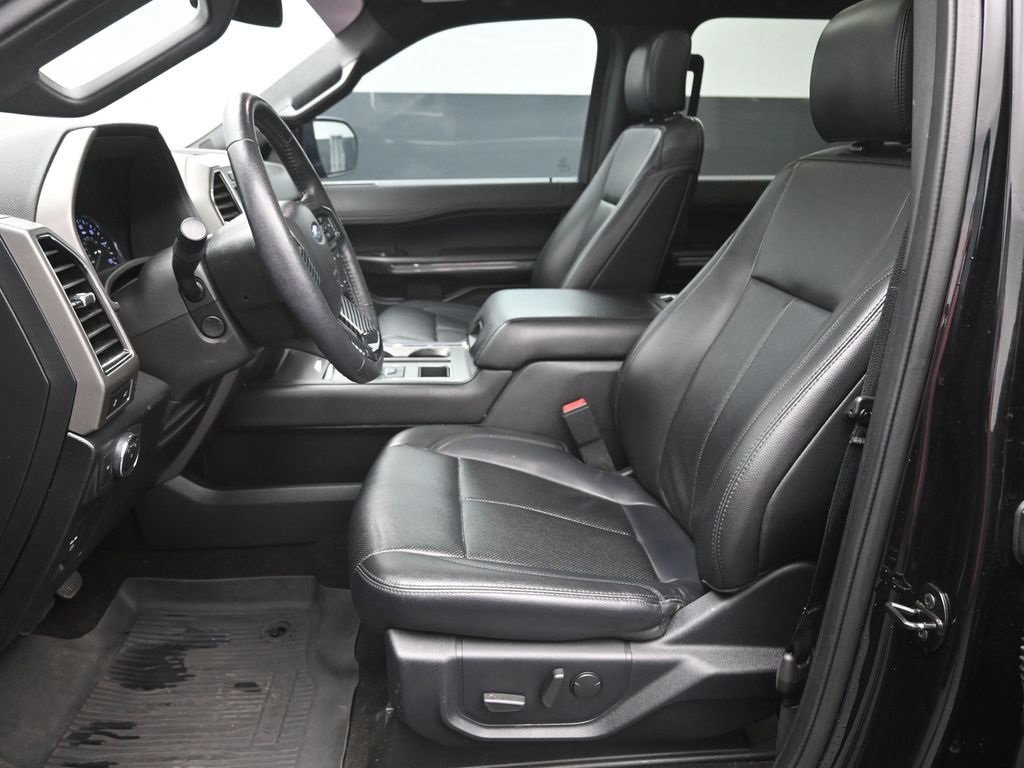 Used 2020 Ford Expedition Max XLT w/ Equipment Group 202A image 18