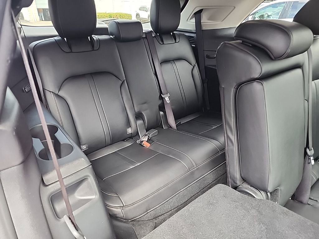 Used 2024 MAZDA CX-90 3.3 Turbo w/ Preferred Plus image 32