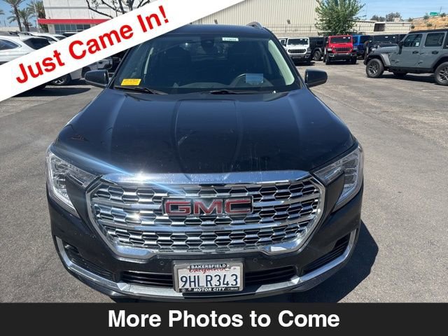 Used 2023 GMC Terrain Denali w/ LPO, Cargo Package image 9