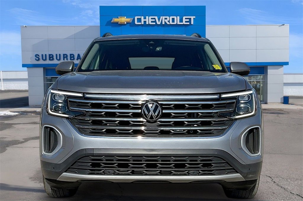 Used 2024 Volkswagen Atlas SE image 3