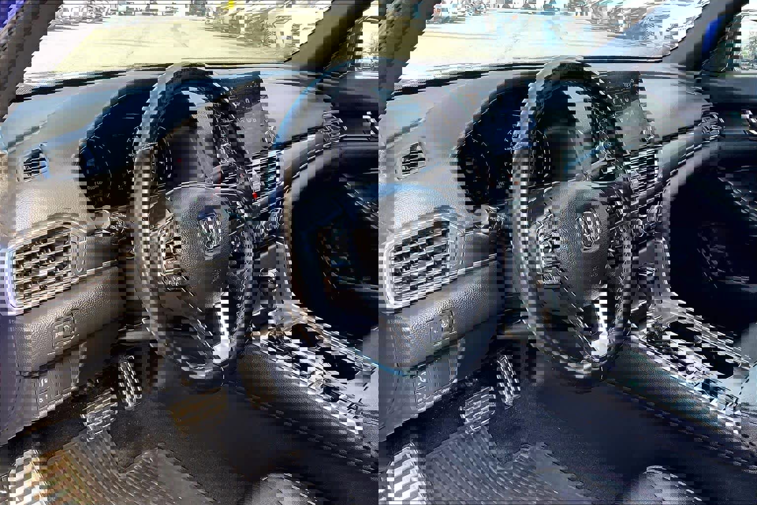 Used 2018 Honda Accord Sport image 16