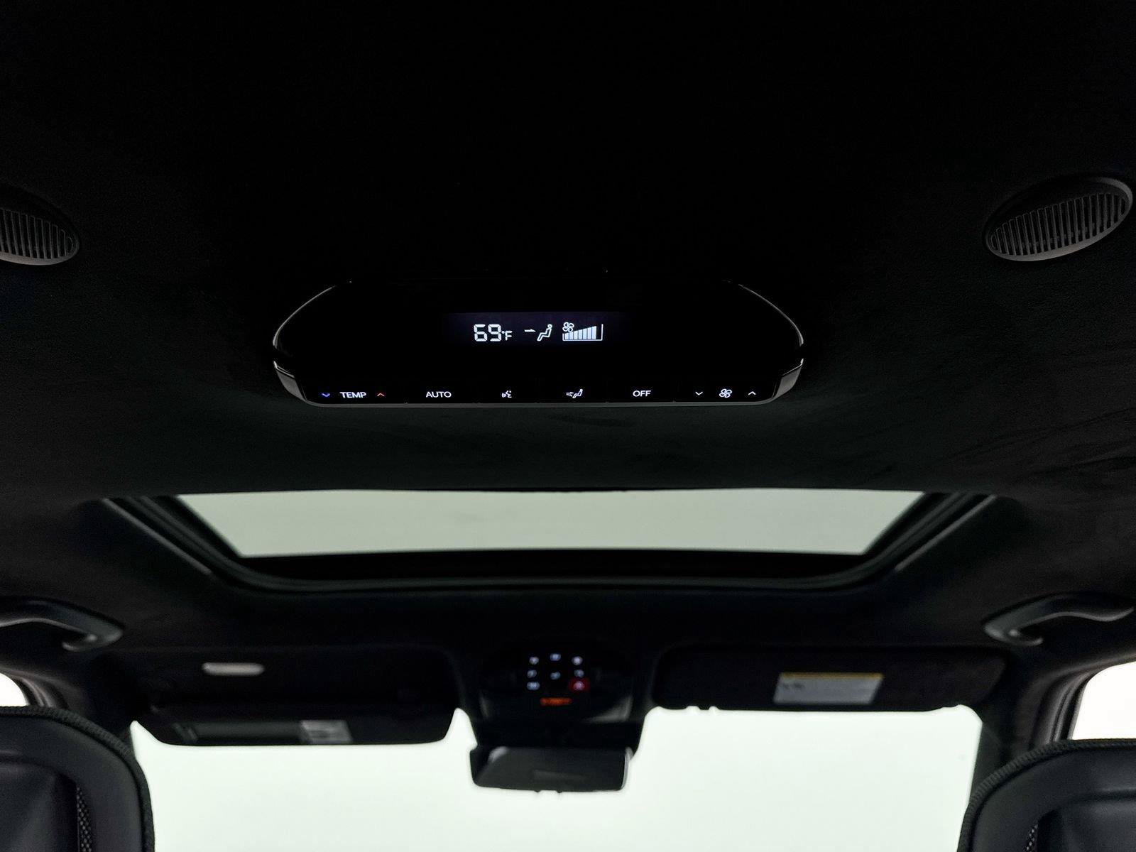 Certified 2027 Kia Telluride SX Prestige X-Pro AWD/4WD image 31