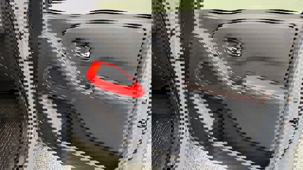 Used 2023 Nissan Frontier PRO-4X w/ Pro-4X Premium Package image 26