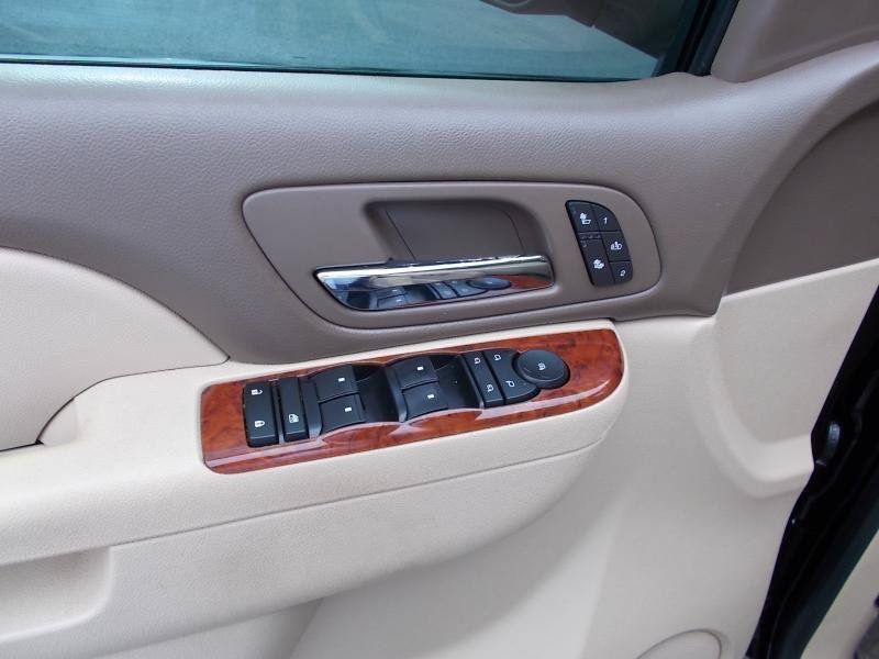 Used 2012 Chevrolet Silverado 1500 LTZ w/ LTZ Plus Package AWD/4WD image 29