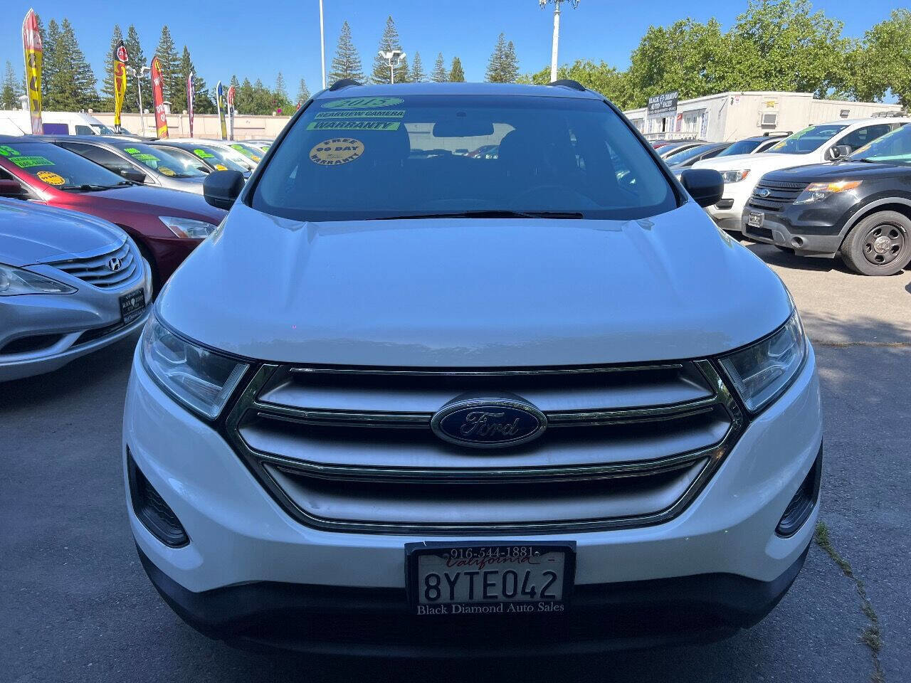 Used 2015 Ford Edge SE image 11