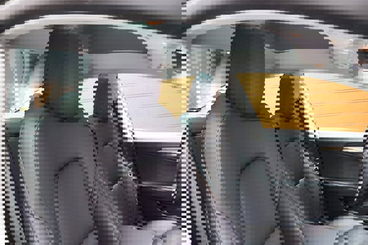 Used 2022 Tesla Model 3 Standard Range image 29