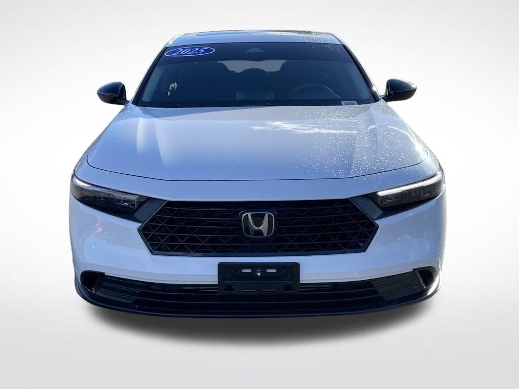 Certified 2025 Honda Accord SE image 9