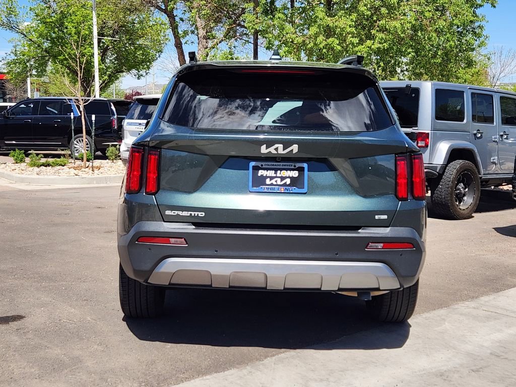 Certified 2023 Kia Sorento SX Prestige AWD/4WD image 6