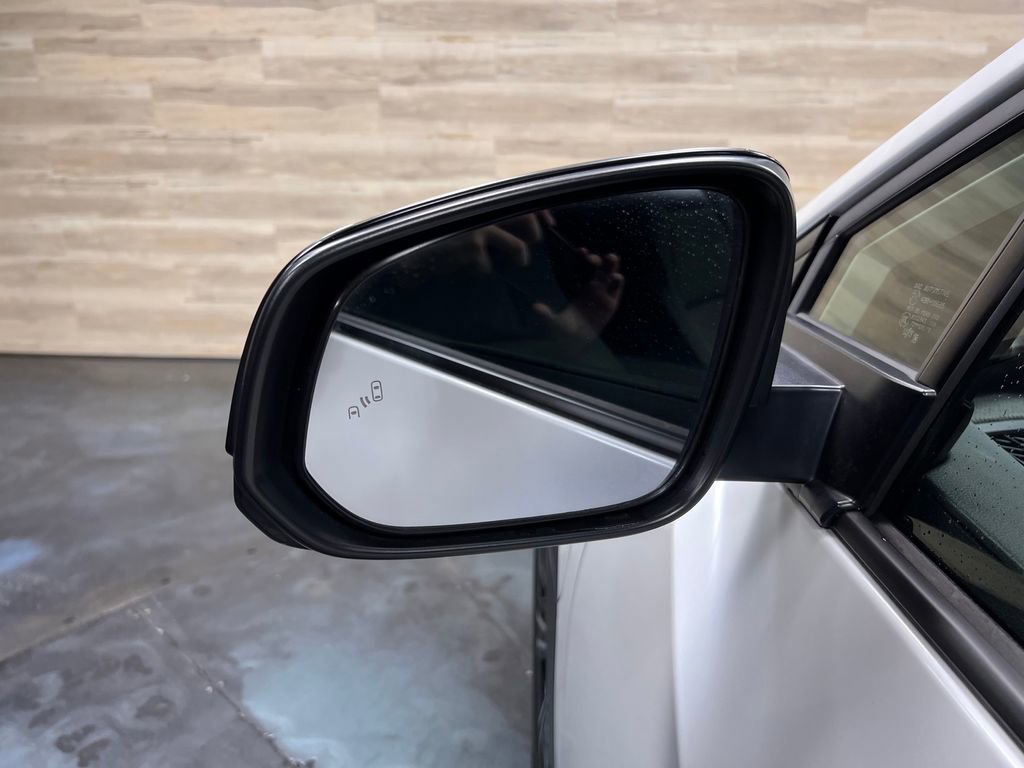 Used 2025 Subaru Solterra Premium image 26