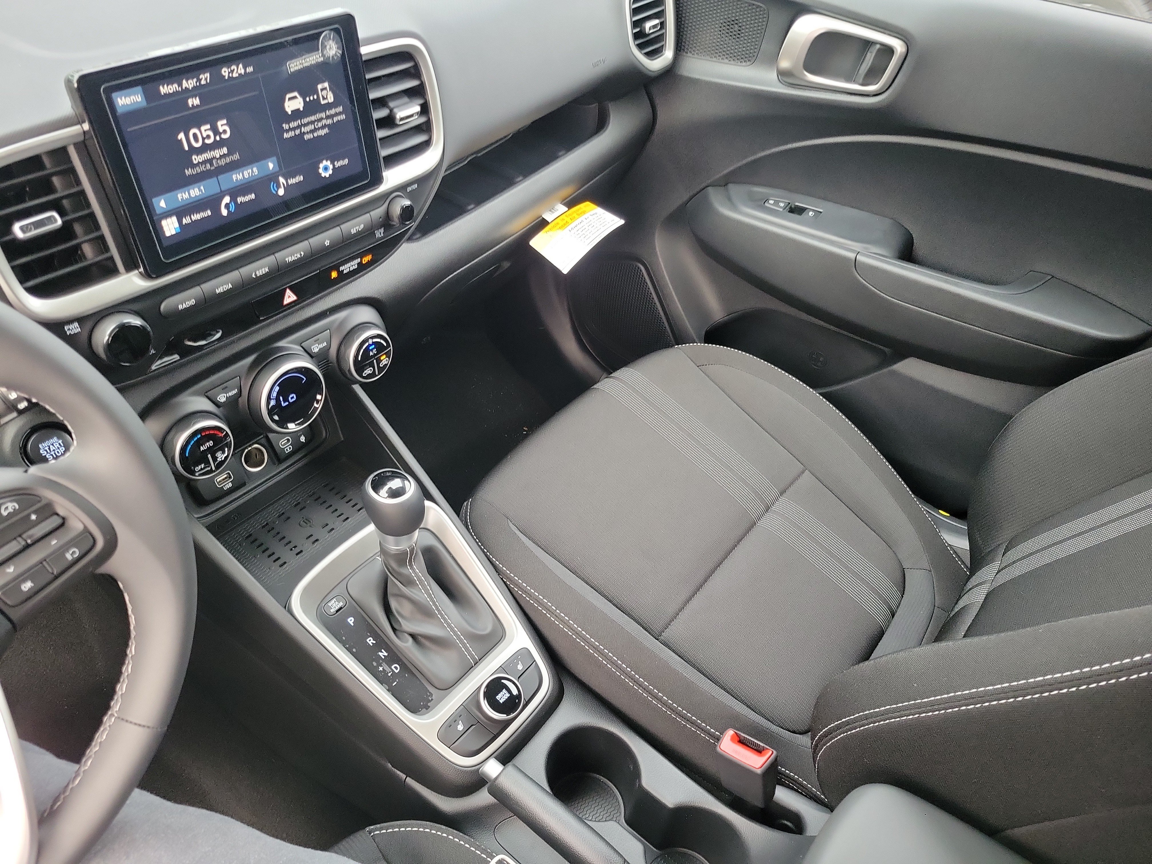 New 2026 Hyundai Venue SEL FWD image 14