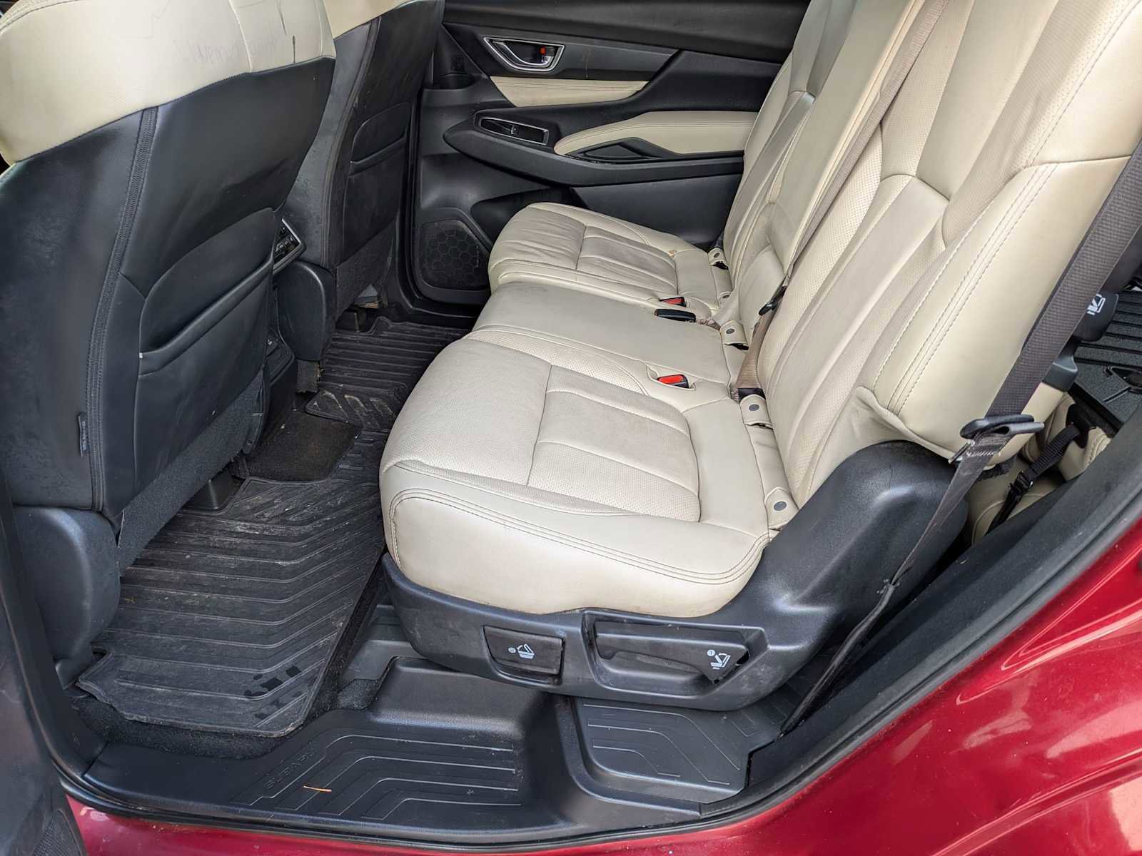 Used 2019 Subaru Ascent Limited image 18