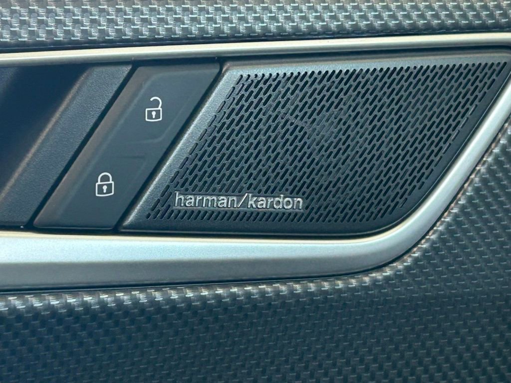 Used 2024 Volkswagen Atlas Cross Sport SEL Premium R-Line image 21