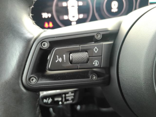 Used 2023 Porsche Taycan w/ Premium Package image 41