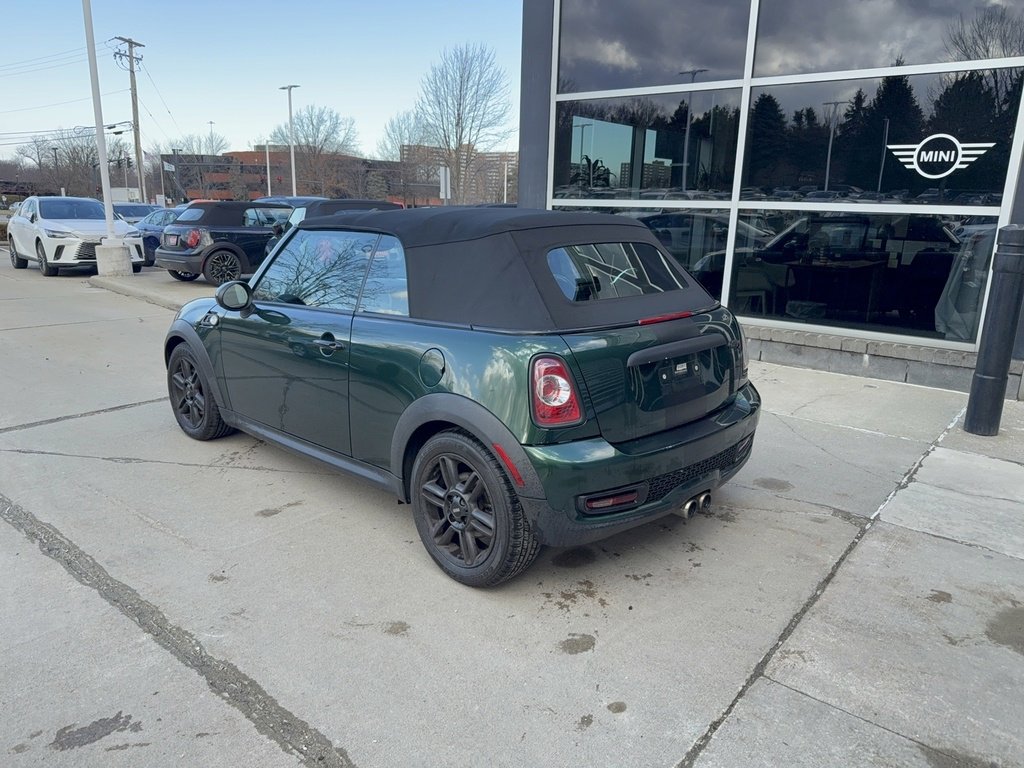 Used 2011 MINI Cooper S image 2