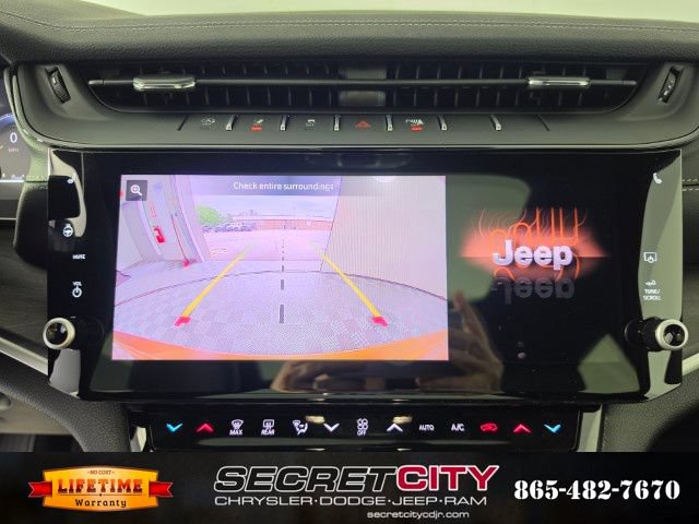New 2026 Jeep Grand Cherokee Limited w/ Limited Altitude Package AWD/4WD image 21