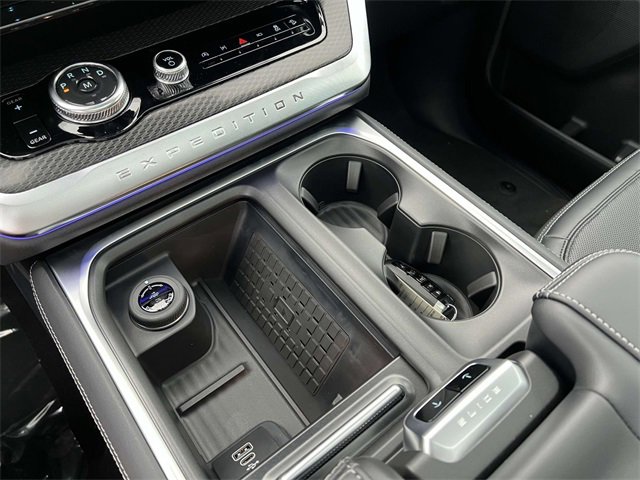 New 2025 Ford Expedition Max Platinum w/ Stealth Performance Package image 25