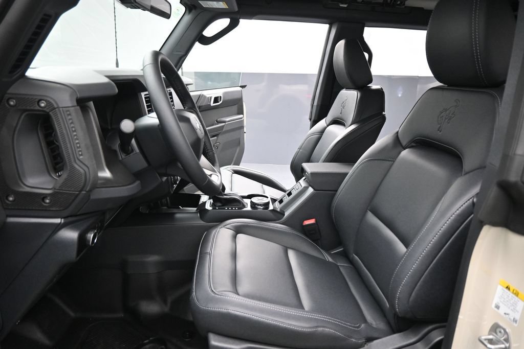 New 2026 Ford Bronco Badlands w/ Wildtrak Package AWD/4WD image 9