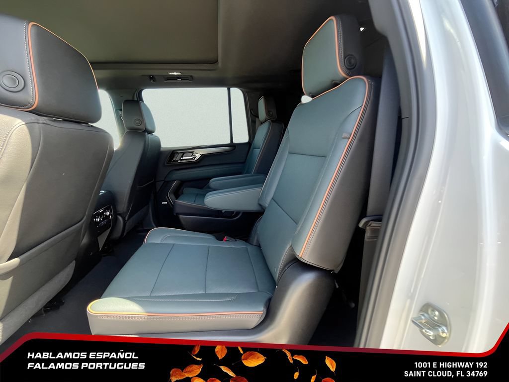 New 2026 GMC Yukon XL AT4 AWD/4WD image 2