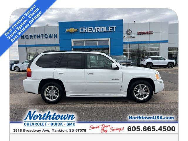 Used 2006 GMC Envoy Denali image 7
