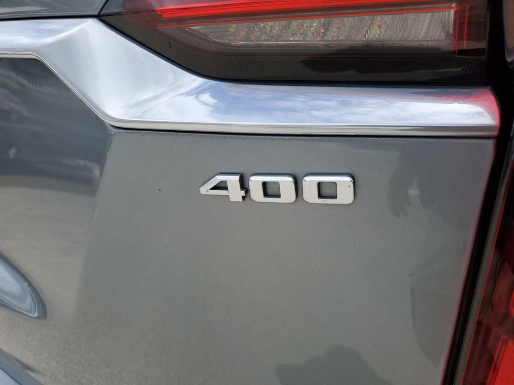 Used 2023 Cadillac XT6 Premium Luxury image 5