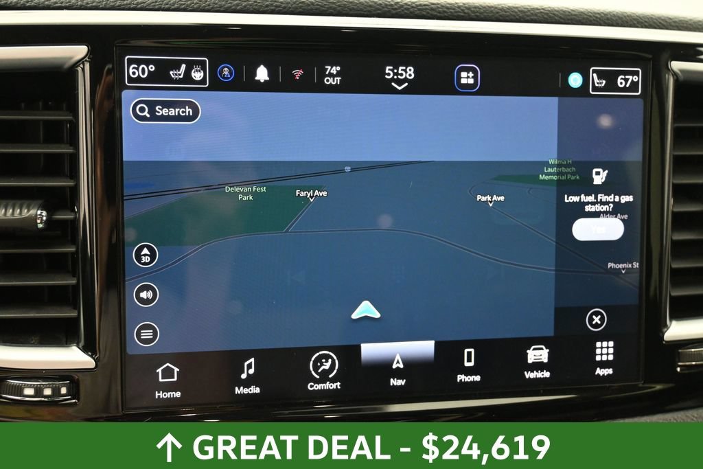 Used 2023 Chrysler Pacifica Limited FWD image 32