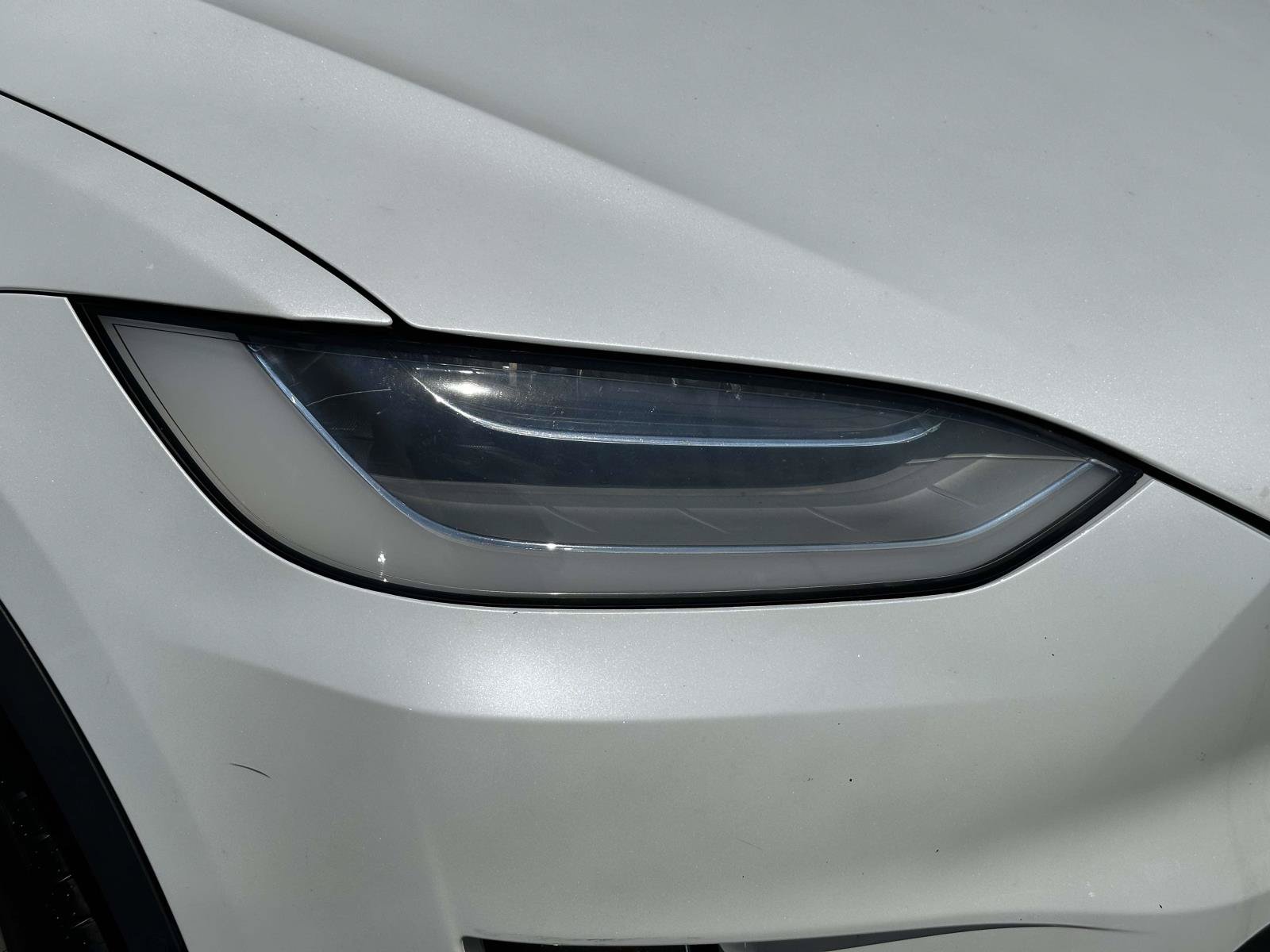 Used 2019 Tesla Model X Long Range AWD/4WD image 9