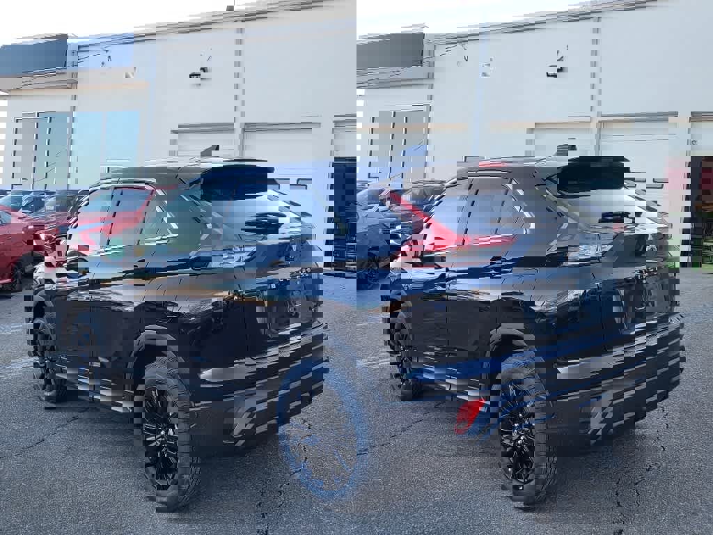 New 2025 Mitsubishi Eclipse Cross LE image 3