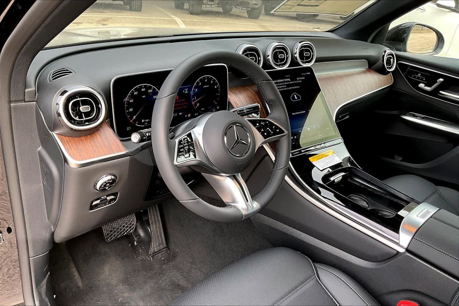New 2026 Mercedes-Benz GLC 300 image 10