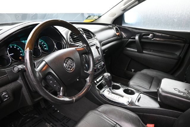 Used 2017 Buick Enclave Leather AWD/4WD image 18