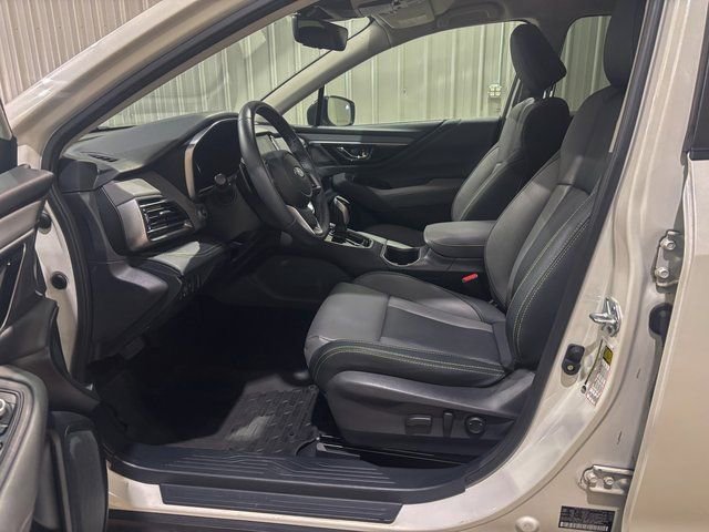 Used 2023 Subaru Outback Onyx Edition w/ Popular Package #2 image 11