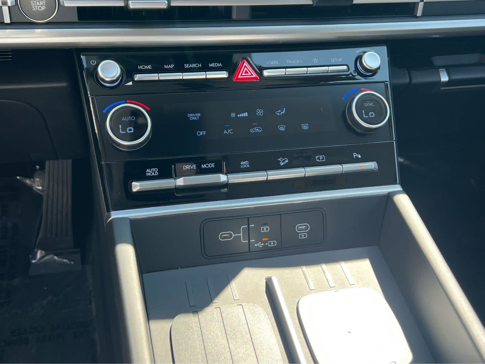 New 2026 Hyundai Santa Fe SE AWD/4WD image 35