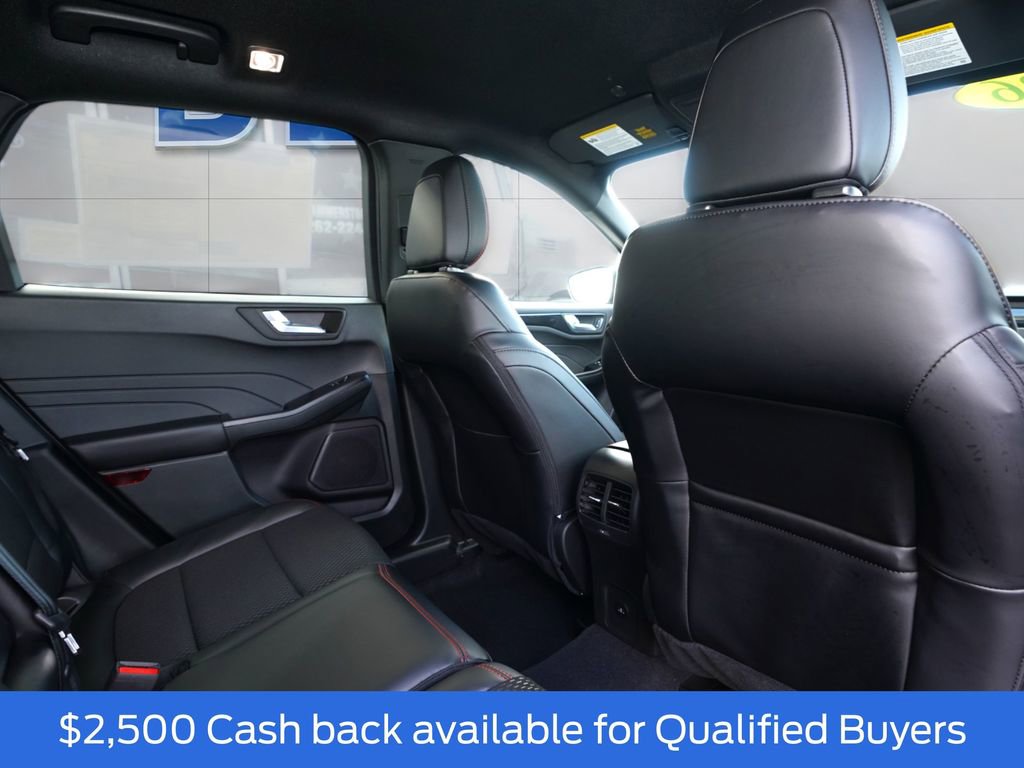 New 2026 Ford Escape ST-Line w/ Cold Weather Package image 23