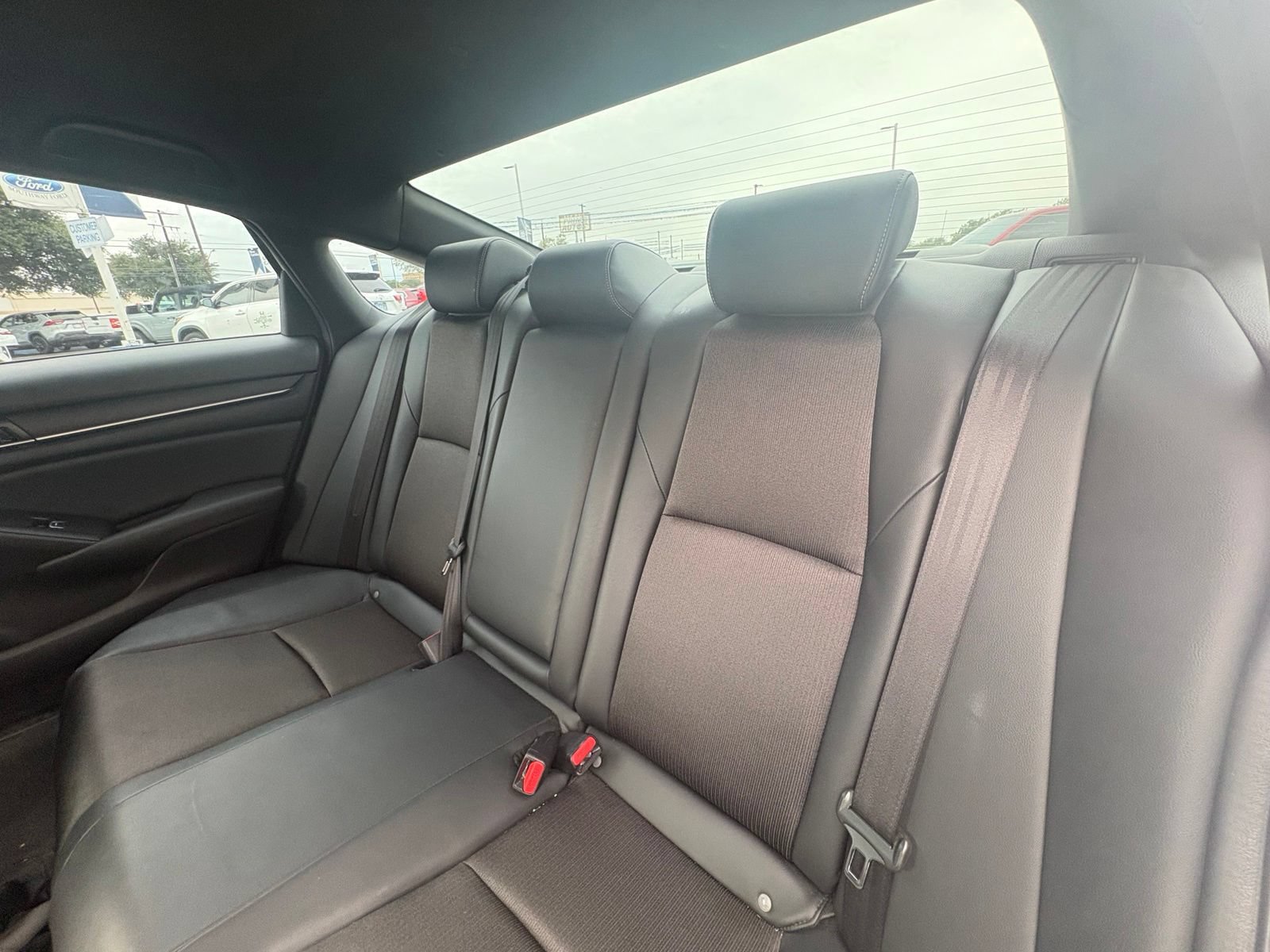 Used 2022 Honda Accord Sport image 9