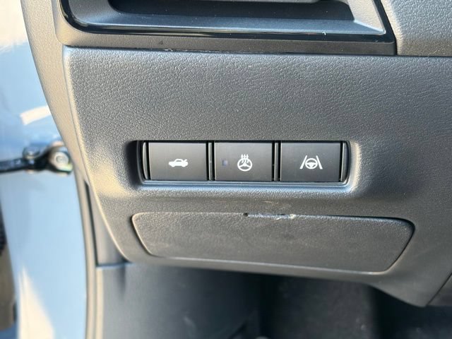New 2026 Nissan Sentra SR w/ SR Premium Package FWD image 26