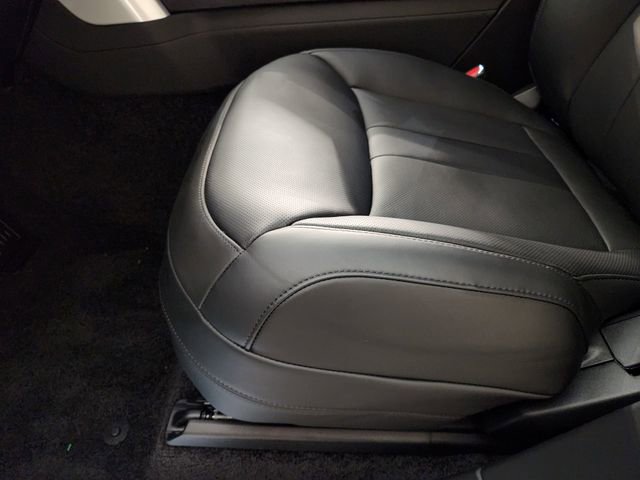 New 2026 Land Rover Range Rover Long Wheelbase SE image 23