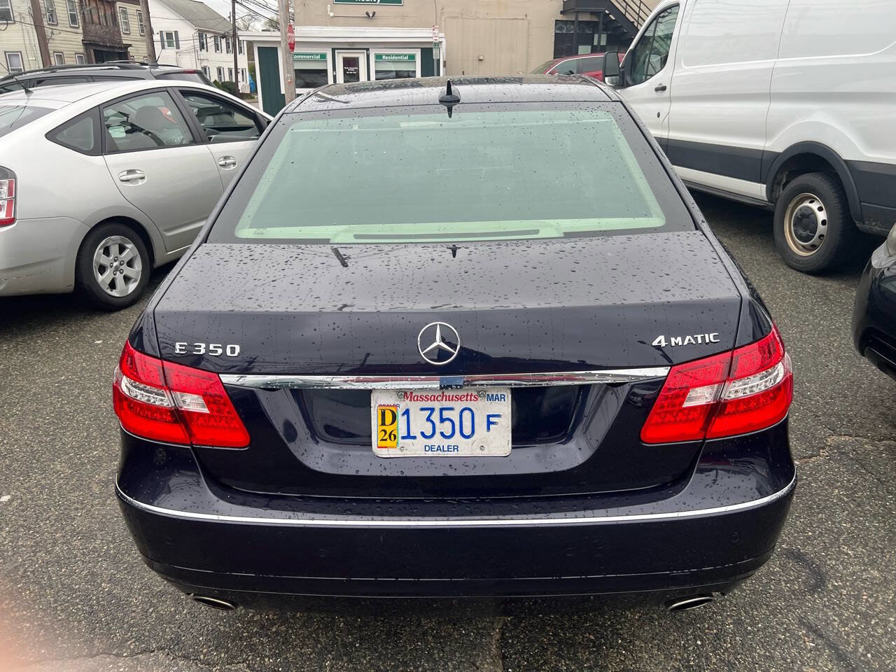 Used 2011 Mercedes-Benz E 350 4MATIC Sedan image 6