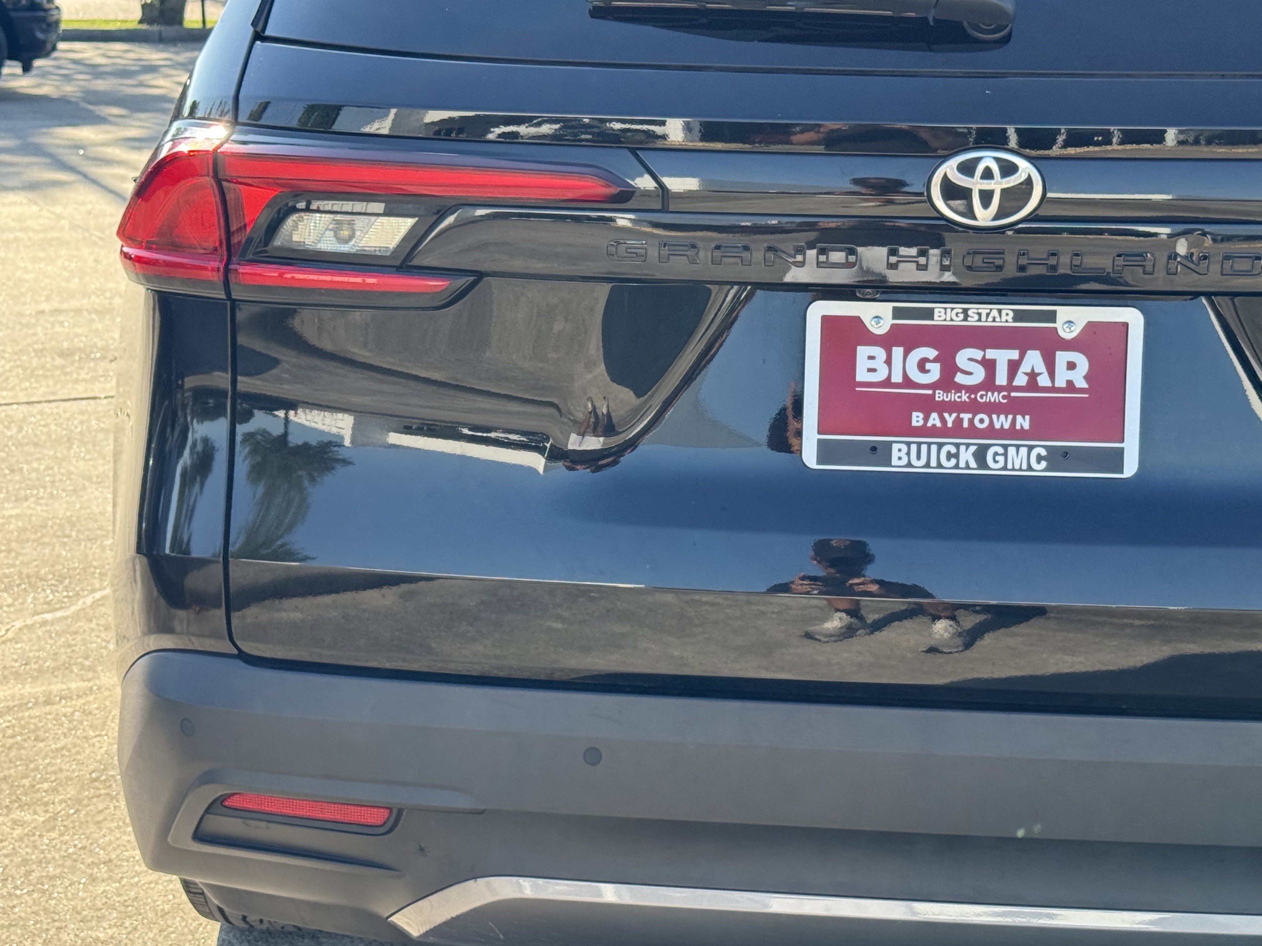 Used 2025 Toyota Grand Highlander FWD image 11