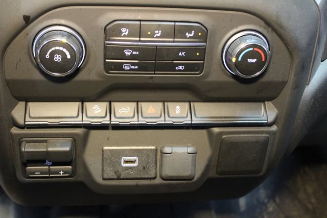 Used 2019 Chevrolet Silverado 1500 Custom Trail Boss w/ Custom Convenience Package AWD/4WD image 22