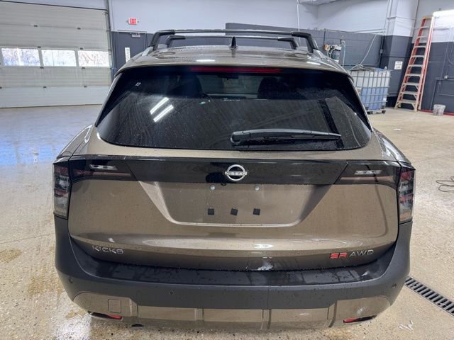 New 2026 Nissan Kicks SR w/ Cold Weather Package image 3