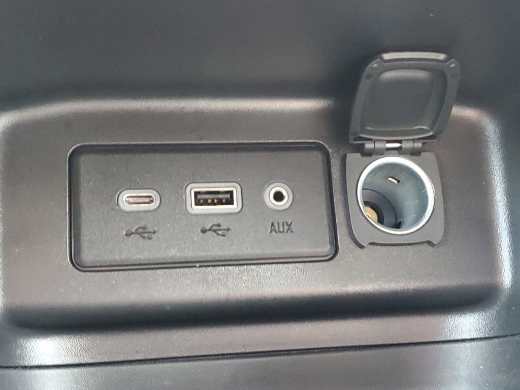 Used 2020 Chevrolet Equinox LT image 15