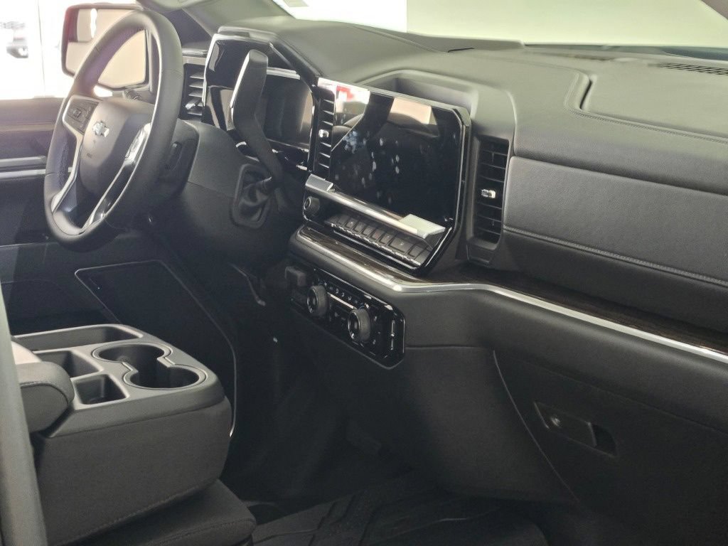 New 2026 Chevrolet Silverado 1500 RST w/ RST Select Package AWD/4WD image 8