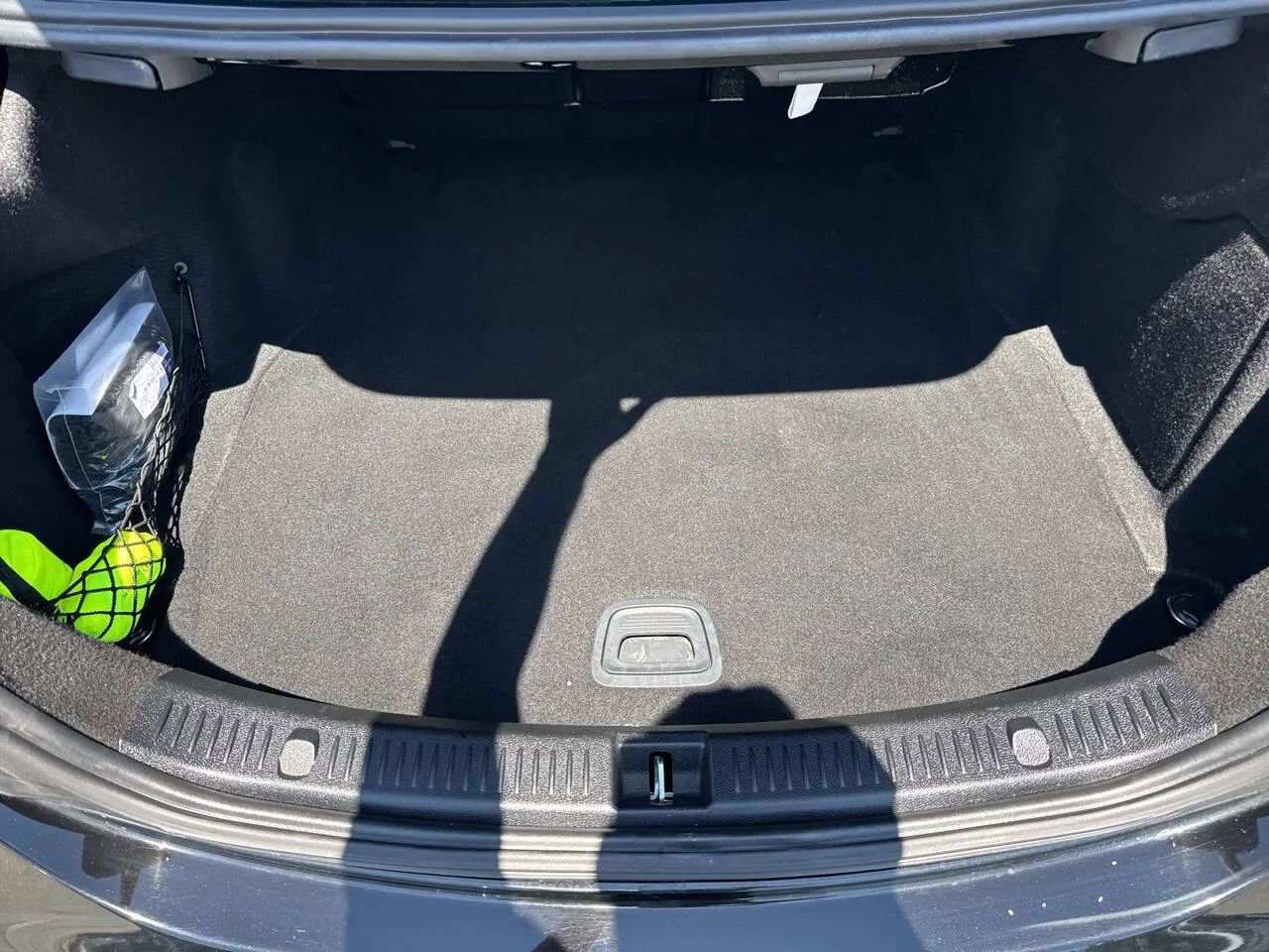 Used 2017 Mercedes-Benz E 300 4MATIC image 22