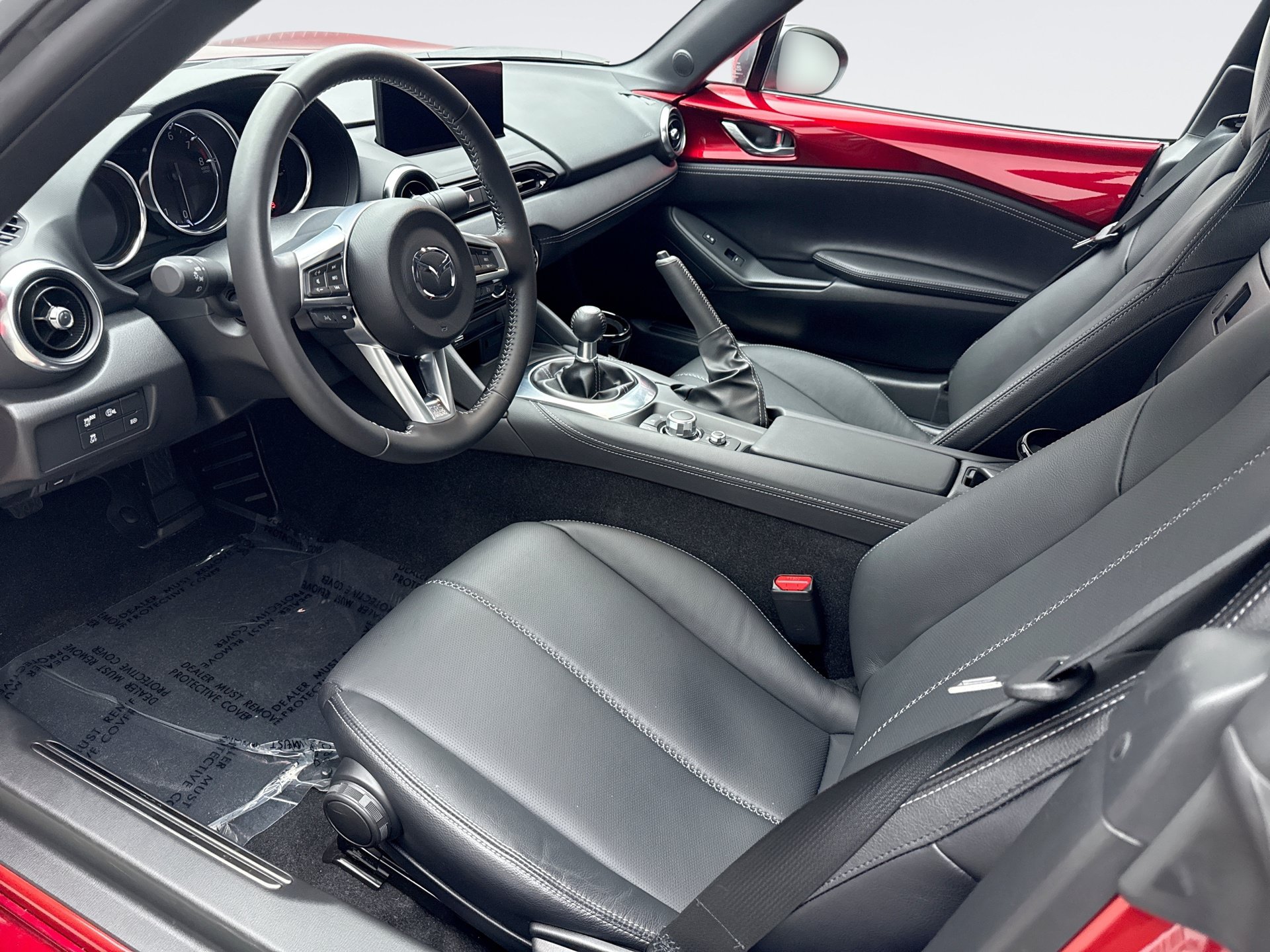 Used 2025 MAZDA MX-5 Miata RF Grand Touring w/ Weather Package RWD image 10